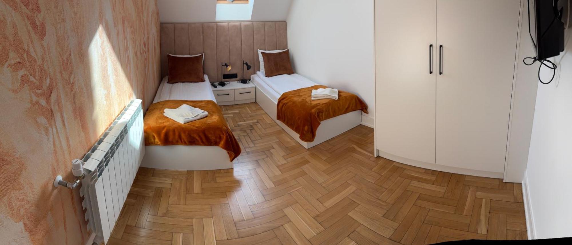 Lesny Dworek Gronkow